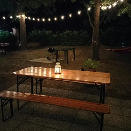 L'oasi Delle Crete Senesi ゲストハウス アッシャーノ