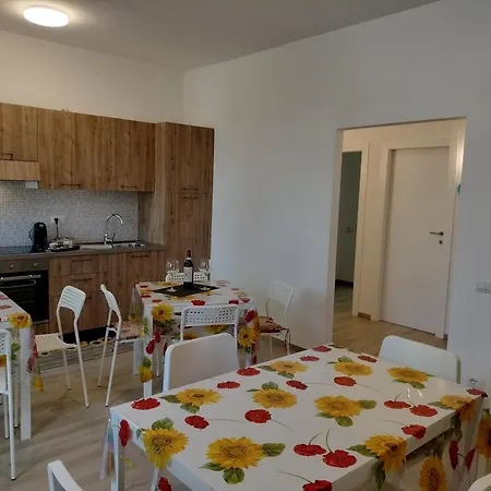 ゲストハウス L'oasi Delle Crete Senesi *